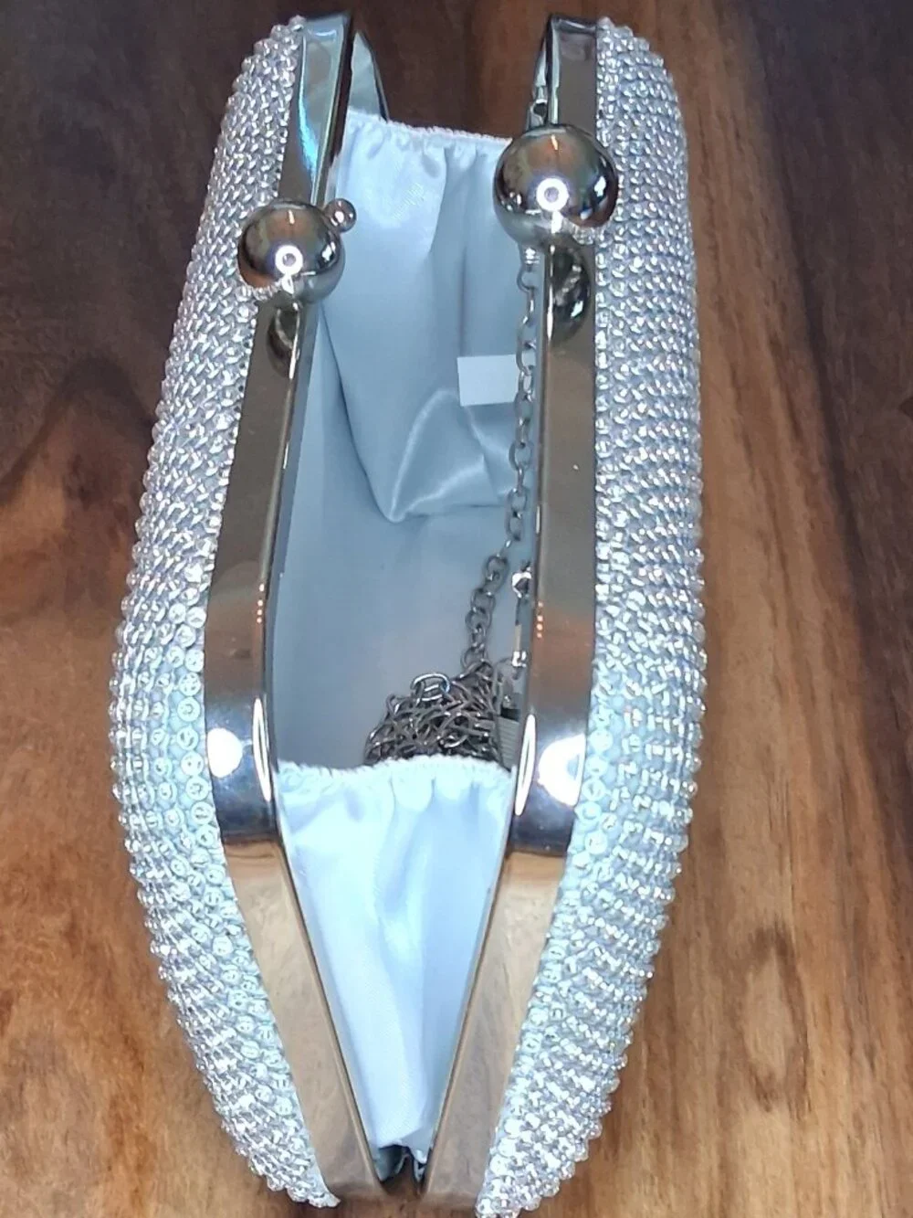 Sparkly Silver Rhinestone Hard Shell Evening Clutch Bag Crossbody Chain